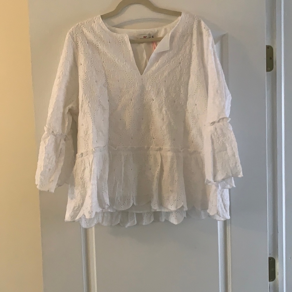 NWT Vineyard Vines white eyelet shirt